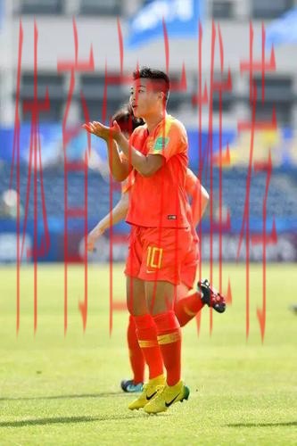 U-20女足世界杯 - 赵瑜洁、沈梦雨建功 女足小花迎开门红